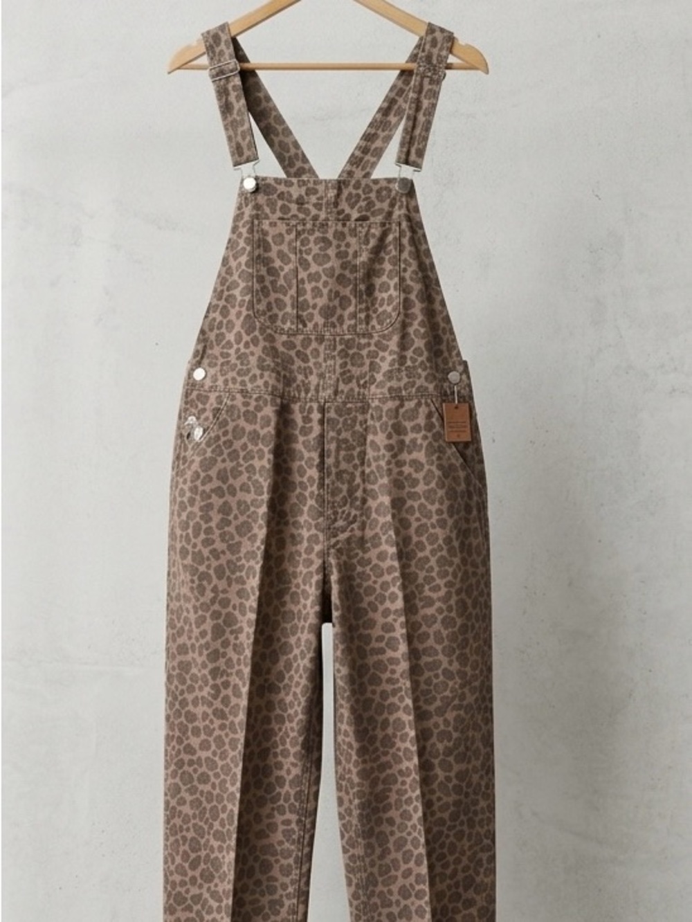 NWT Sunday Edition Women's Brown Leopard Print Barrel Style Denim Overalls